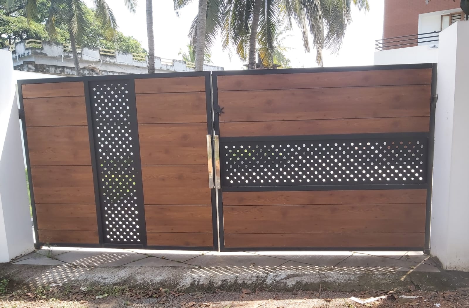 Boxy Gate 3